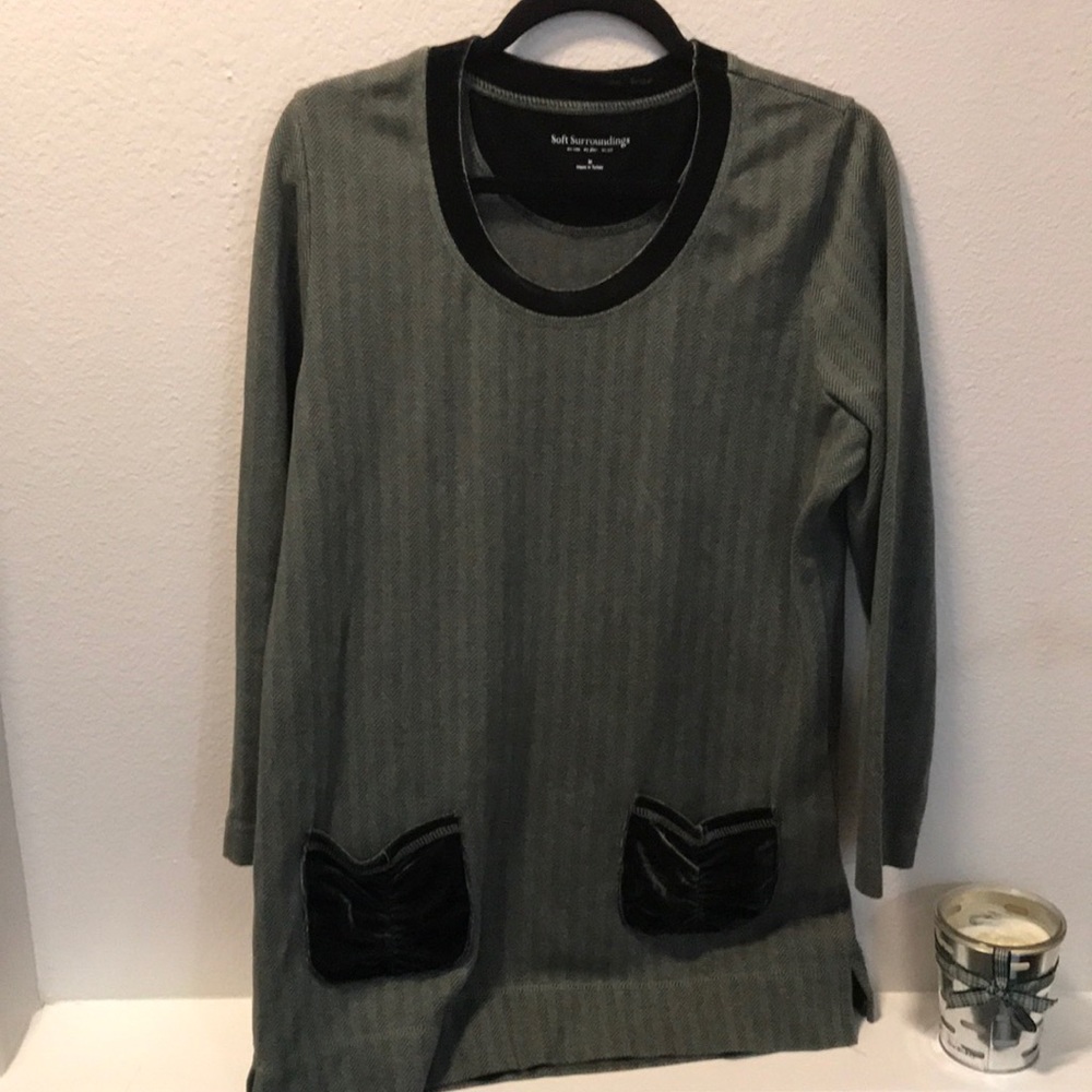Soft surrounding light sweater